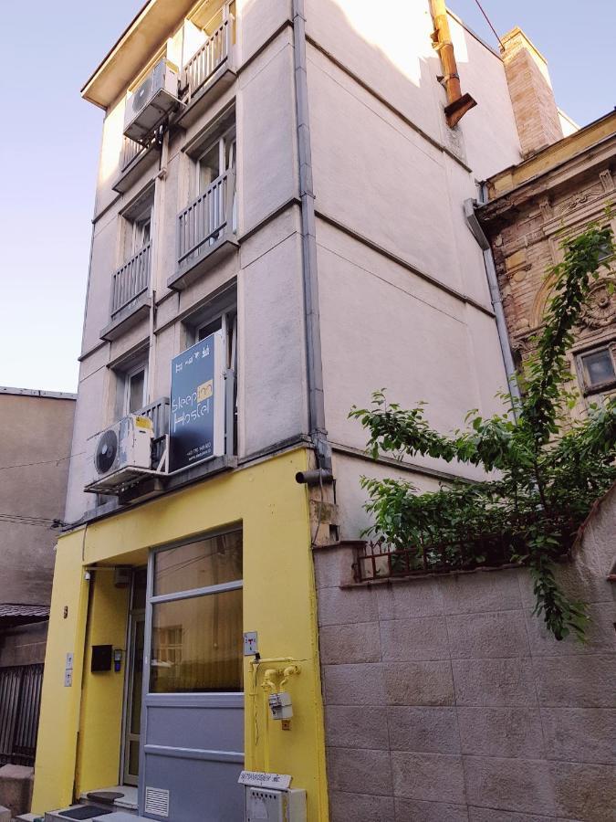Sleep Inn Hostel Bucureşti Ngoại thất bức ảnh